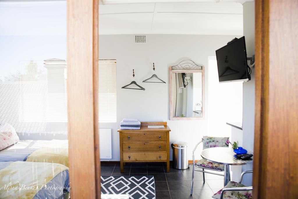 Cobie Apartment Stellenbosch Bagian luar foto